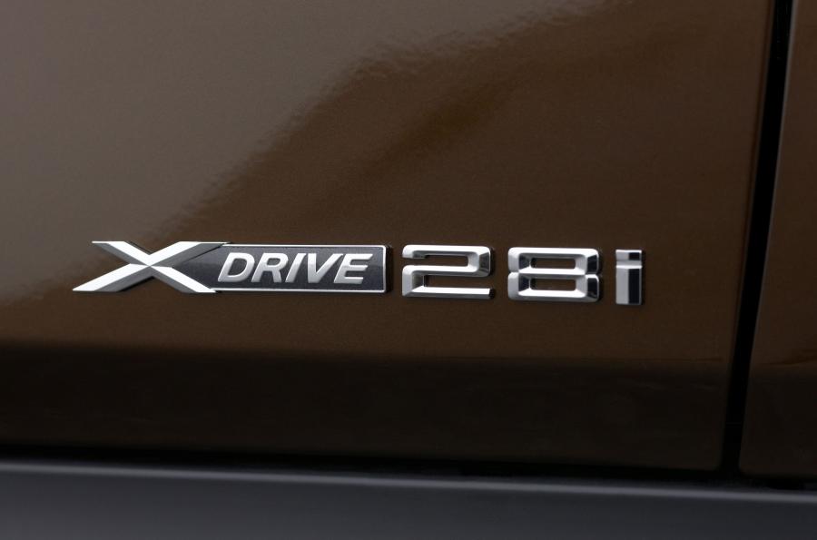  BMW X1 2010 года  (фото 37 из 147)